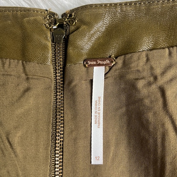 Free People faux suede olive mini skirt, Size 12 - Picture 5 of 6